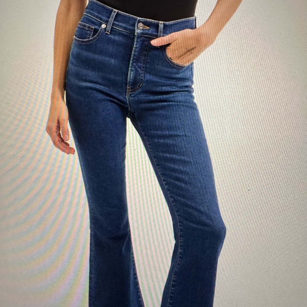 Veronica Beard Carson kick-flare Jean with released hem